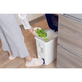 Thùng rác đạp chữ nhật Hiro 10L