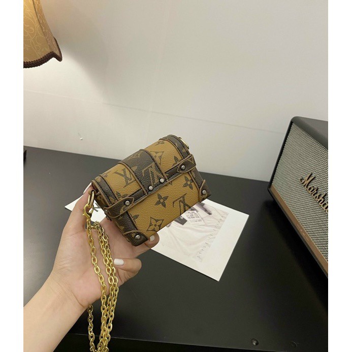 Túi Xách Nữ,cốp mini đeo chéo eo vì đinh , đeo chéo đeo vai khoá sập size 12cm siêu xinh