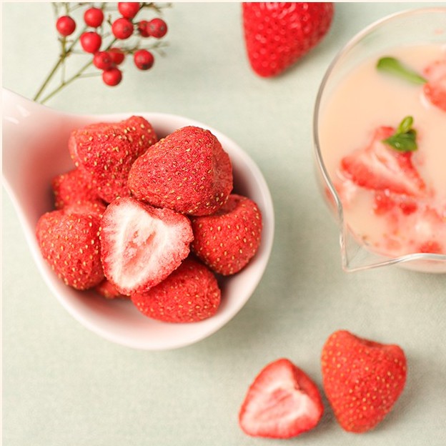 Dâu sấy khô giòn 250g, 500g, 1kg