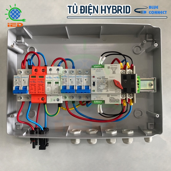 Tủ điện năng lượng mặt trời Hybrid 1 MPPT Blue Connect