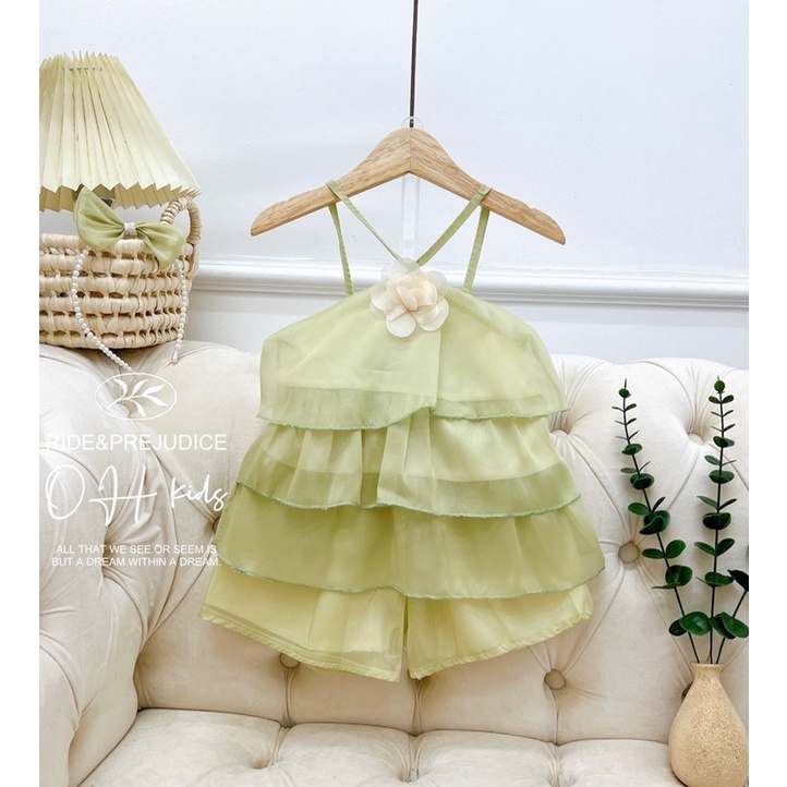 Bộ quần áo bé gái hai dây 3 tầng kèm quần cho bé yêu 10-20kg. Chất lụa hàn siêu đẹp, mềm mịn