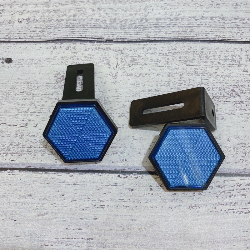 Cặp mắt mèo phản quang hình lục giác kèm pát sau bảng số đủ màu sắc siêu đẹp