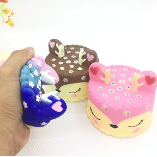 SQUISHY BÁNH KEM TUẦN LỘC