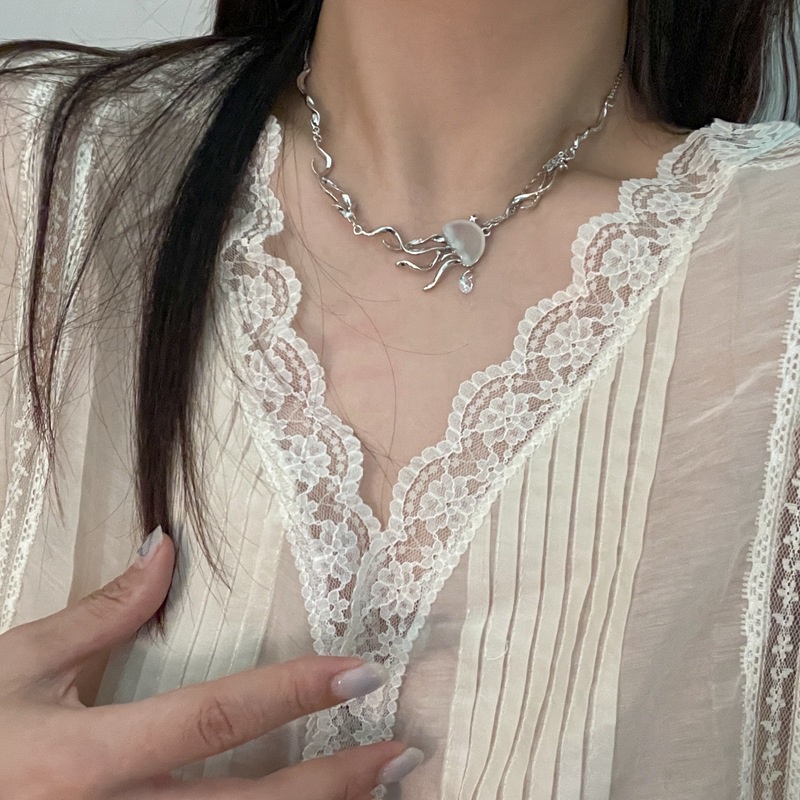 Vòng cổ Hình Sứa Thời Trang Hàn Quốc Cá Tính Cho Nữ