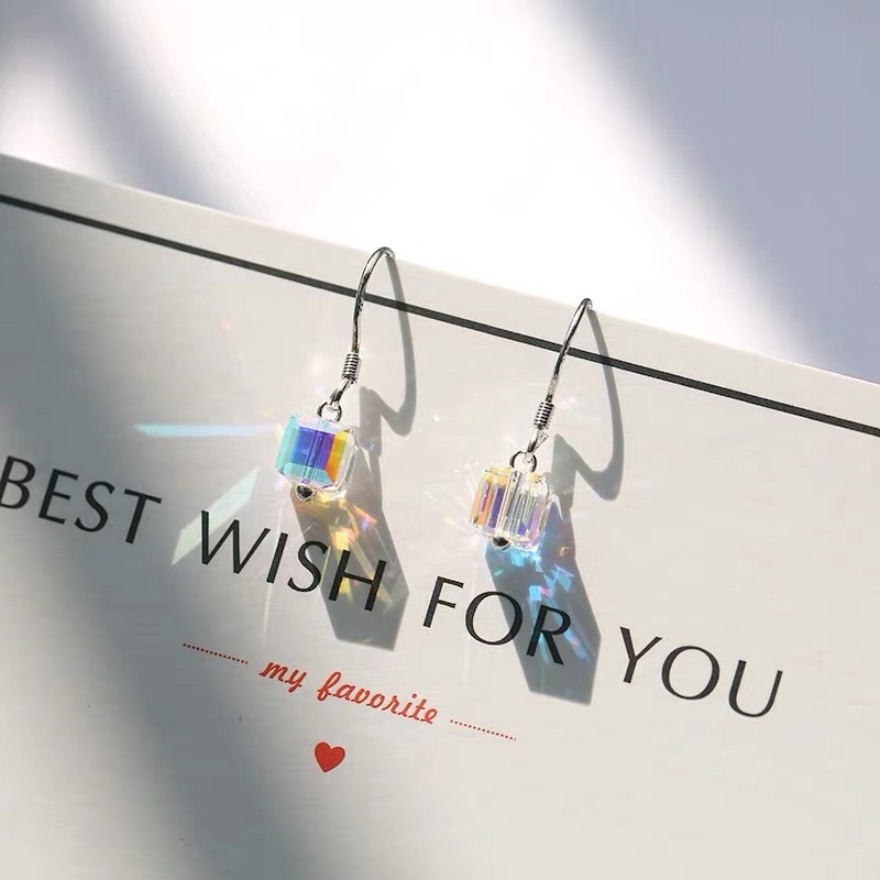 Bông tai bạc nữ đá pha lê lấp lánh 7 sắc cầu vòng DaLiA Jewelry khuyên tai bạc đá hộp chuẩn bạc 925