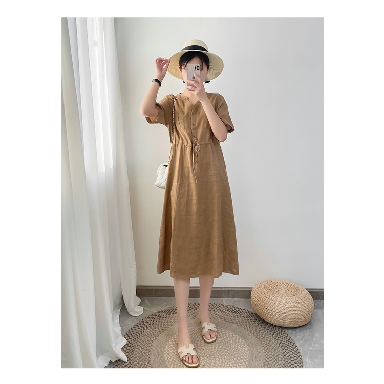 Đầm hè nữ linen suông cổ trụ tay cộc túi bổ trước, chất vải linen mềm mát