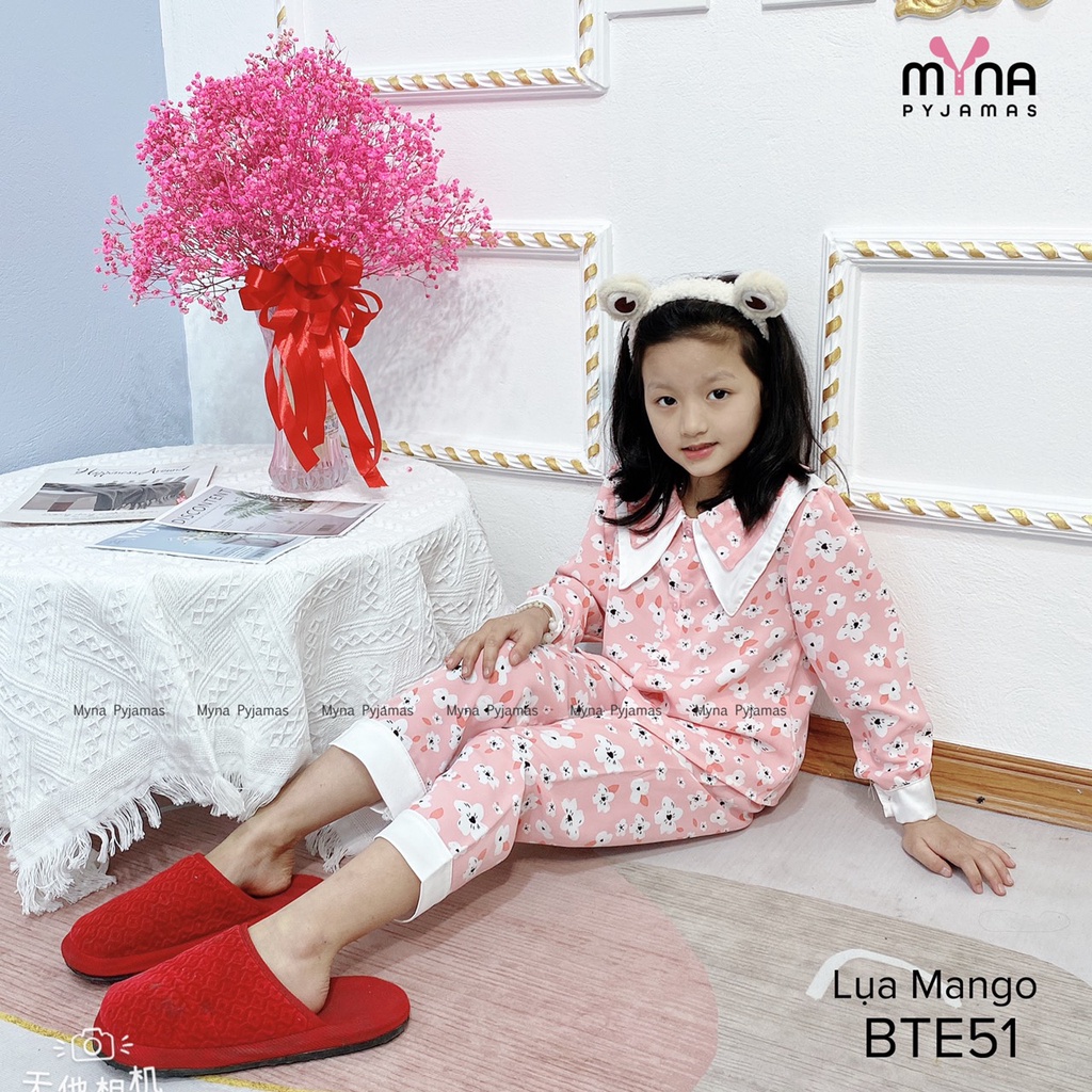 Bộ pijama trẻ em tay dài lụa mango cổ nhọn