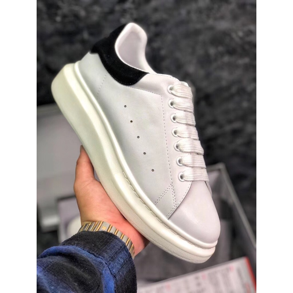 Alexander McQueen dành cho nữ