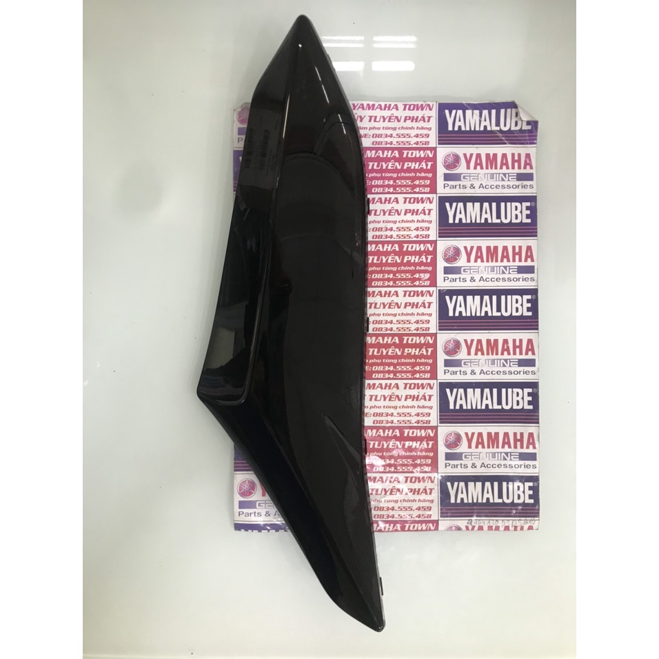 Ốp yếm nhỏ ex 155 đen bóng zin chính hãng yamaha