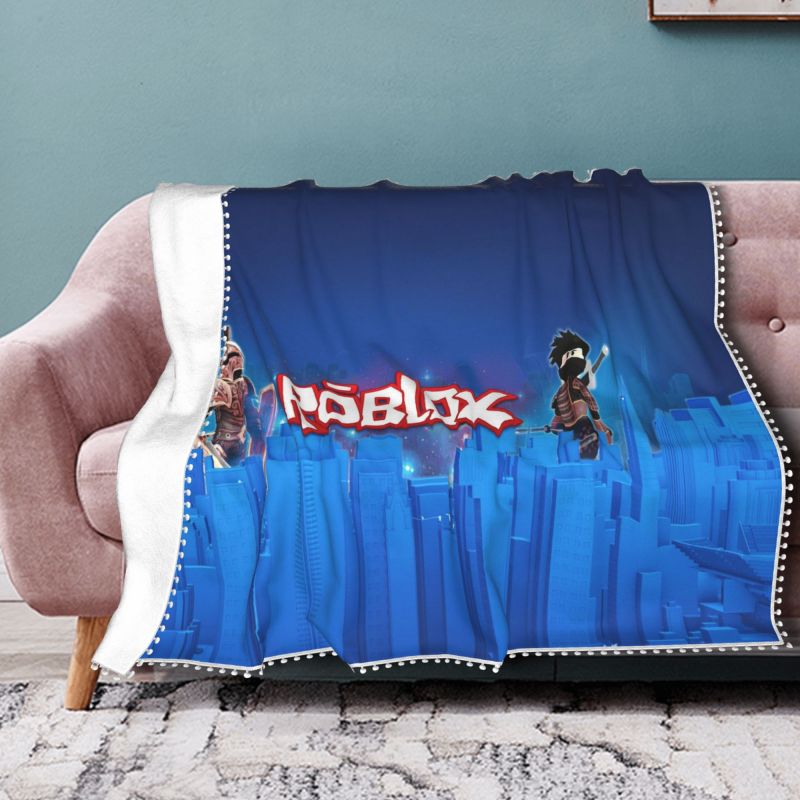 Chăn đắp khi ngủ máy lạnh trên ghế sofa in hình ảnh game Roblox chất liệu vải nhung mềm mại nhẹ nhàng thoải mái