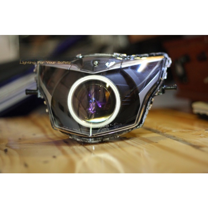 Bi Cầu Led B11 Lens tím cho Exicter 135 5 số và Sạc Exciter 150i hoặc sạc HCE