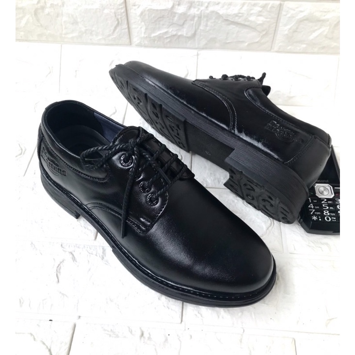 Giày Dr nam da bò thật..đế cao su mềm..mã D01..màu đen..kiểu dáng sang trọng..bảo hành dài hạn