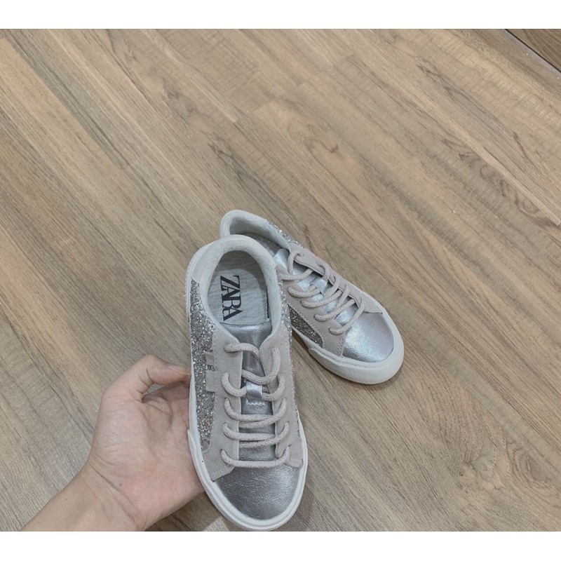 Giày thể thao nữ Zara nhũ bạc