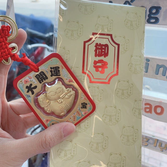 Dây treo xe ô tô mèo thần tài may mắn