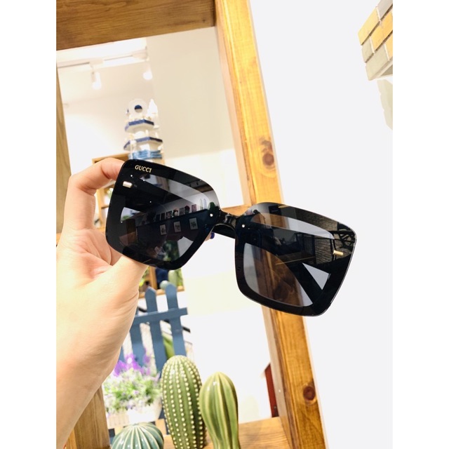 Kính Mát Nữ Gọng Bự | BigBuy360 - bigbuy360.vn