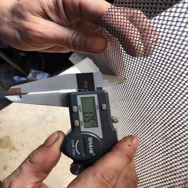 Dụng Cụ Sàn Cát Inox Có Tay Cầm Kích Thước 30x40