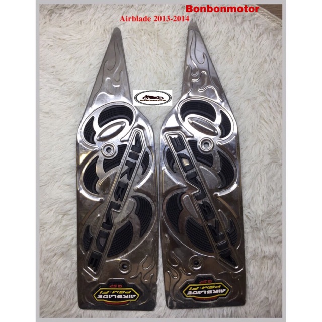 Thảm Để Chân Inox Air Blade 2013-2014
