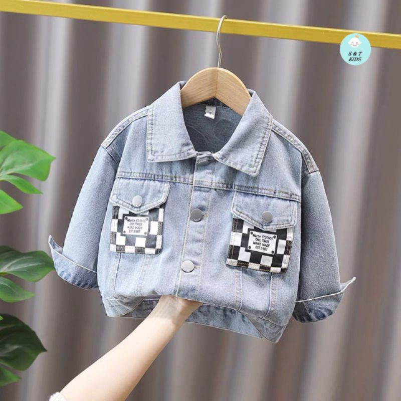 Áo khoác jean phối túi da sành điệu