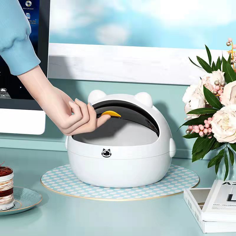 Thùng Rác Để Bàn Phi Hành Gia - Thú Cưng Hoạt Hình