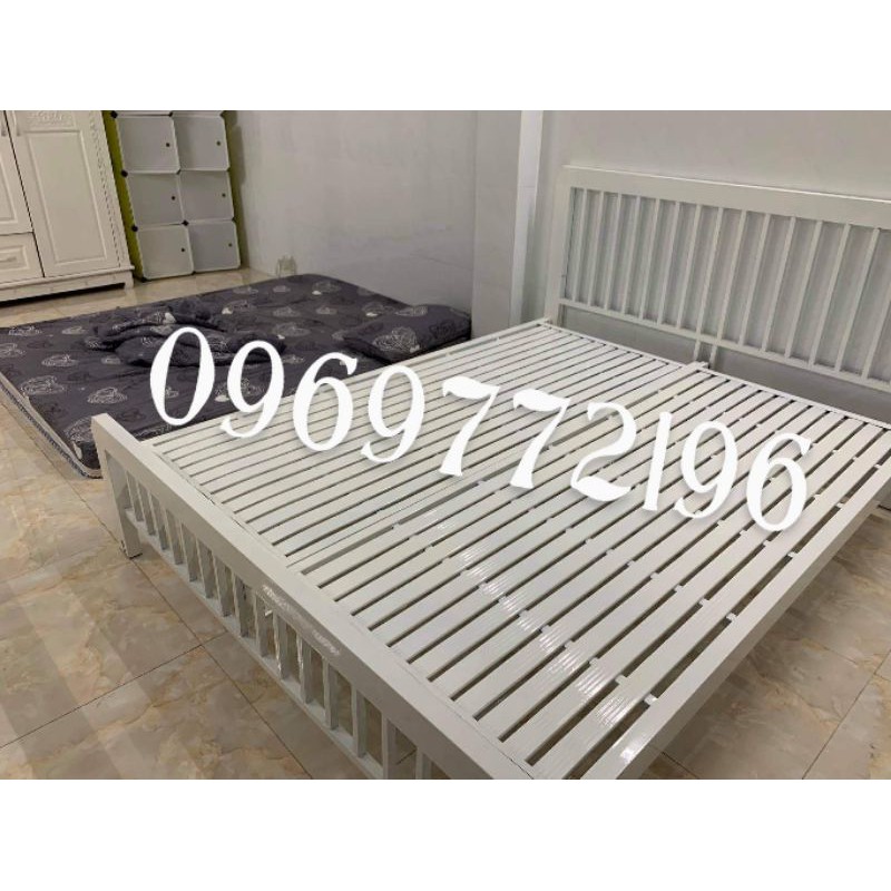 Giường sắt hộp 4-8 không si 1m6x2m bảo hành 2 năm - Giao hàng miễn phí nội thành HCM ( hình chụp thật 100%)