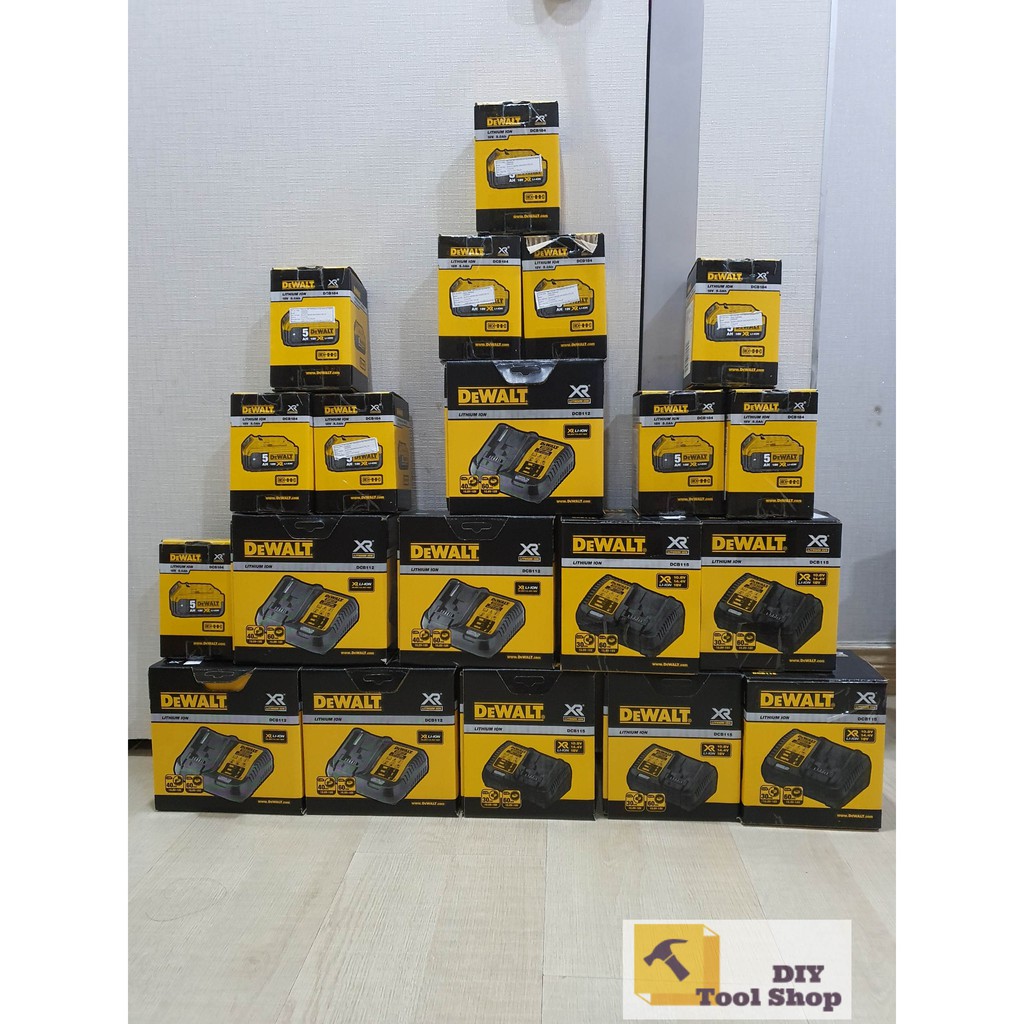 Bộ Sạc Pin DEWALT 10.8-18V DEWALT DCB112  | DIYTOOLSHOP - Chính Hãng