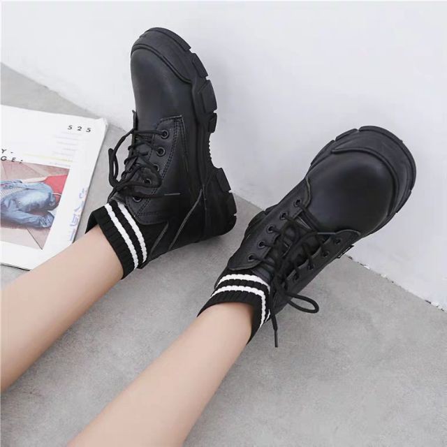 Giày bốt cổ chun sọc đen trắng da mềm độn đế cao 3cm chắc chắn giá rẻ cá tính mới nhất hot ulzzang đơn giản cổ thấp xinh
