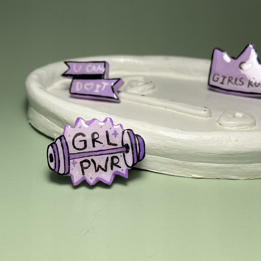 Pin cài áo, váy tím pastel siêu đáng yêu cao cấp phong cách nữ quyền girl power thủ công bằng đất sét polymer clay
