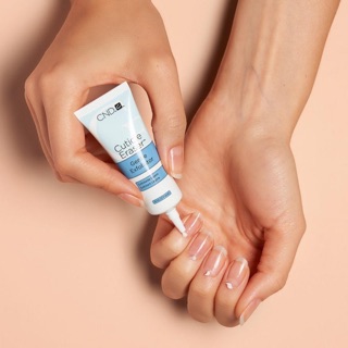 Kem dưỡng viền móng CND Cuticle Eraser
