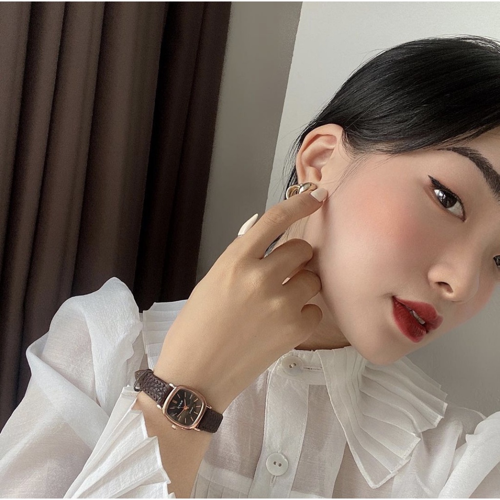 Đồng hồ nữ dây da mặt vuông RATE nâu mặt đen đồng hồ nữ mặt nhỏ đẹp giá rẻ Watchesbytif size 22mm gói quà miễn phí