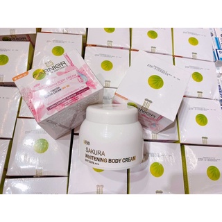 BODY DƯỠNG DA TRẮNG SÁNG MỀM MỊN GARNIER ( CHÍNH HÃNG )