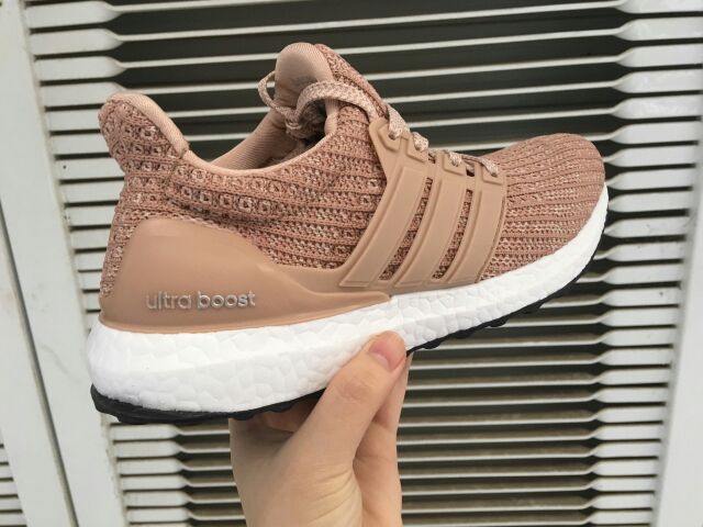 ADIDAS ULTRA BOOST 4.0 GAME OF THRONES HOUSE