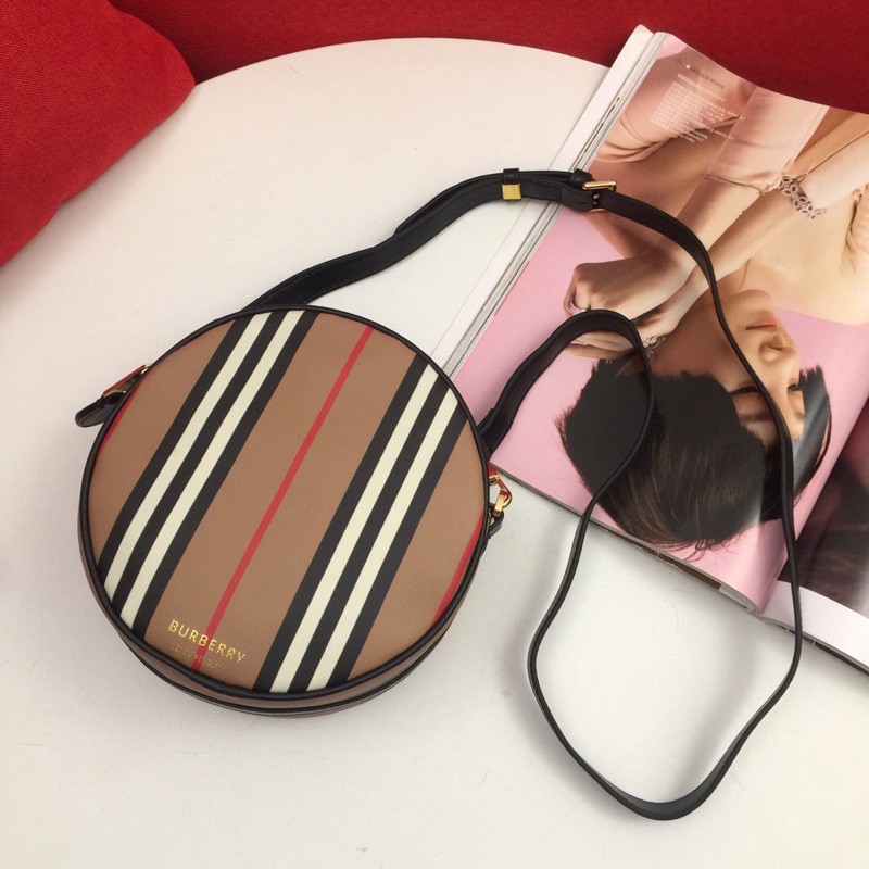 Túi đeo chéo nữ bản tròn Burberry BBR Louise da thật cao cấp