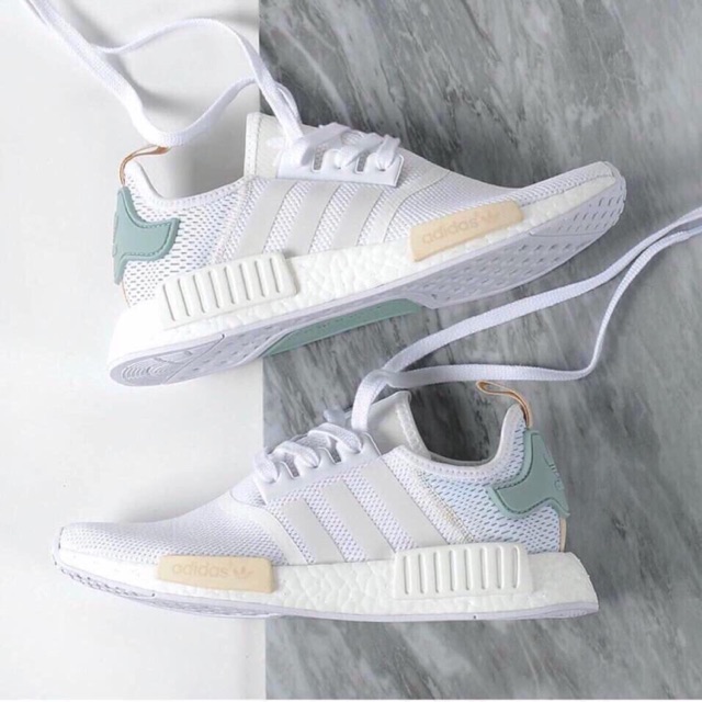 giày NMD R1