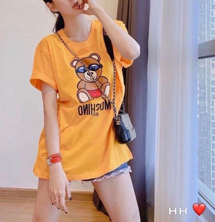 Áo phông moschino vàng