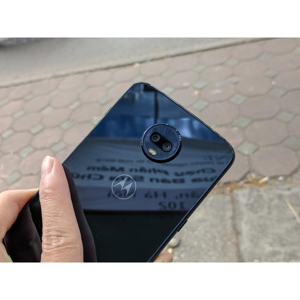 Điện thoại Motorola Moto Z3 Play 5G | Cấu hình mạnh, máy mượt, pin khỏe | tại Playmobile | BigBuy360 - bigbuy360.vn