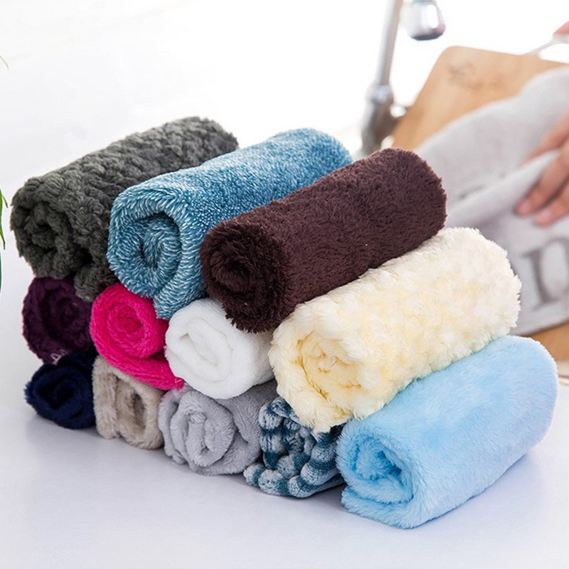 Khăn lau mềm mại khả năng thấm hút tốt