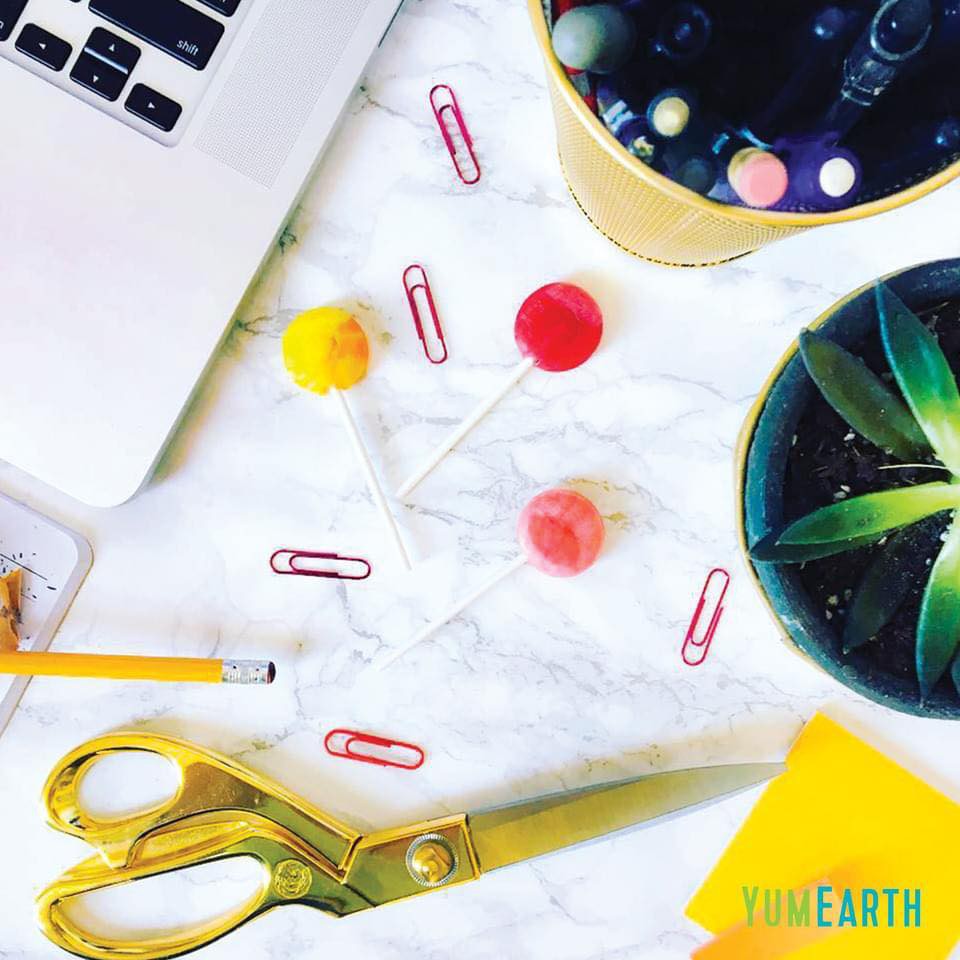 Kẹo Mút Hữu Cơ Cho Bé YumEarth