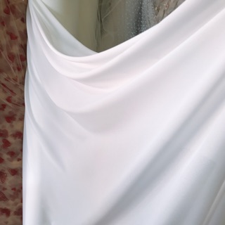 Vải lót trắng may váy khổ1m5 chất liệu cát chun giá 35k/m màu trắng, đen, đỏ, hồng, tím