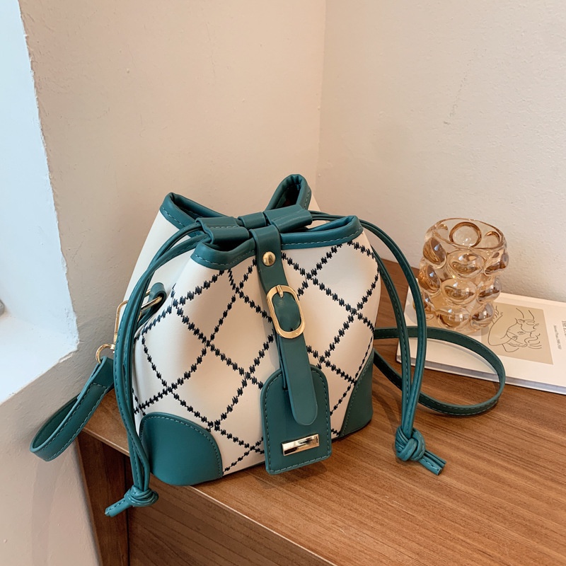 Túi đeo chéo vai IELGY họa tiết hình thoi phong cách phương tây dành cho nữ