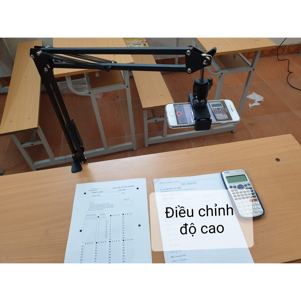 Giá đỡ livestream dạy học online