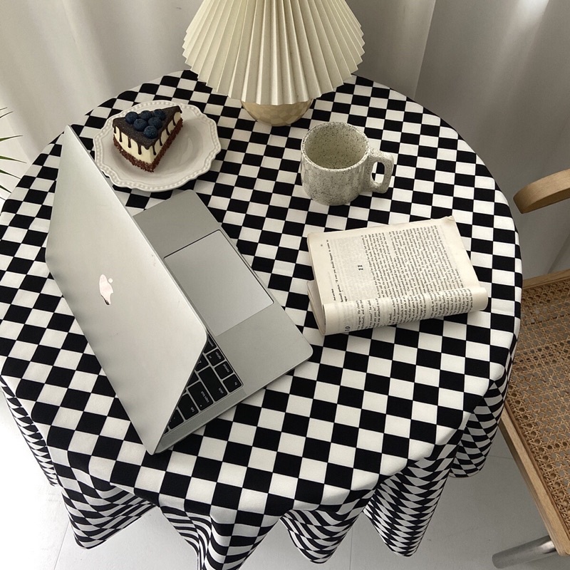 Khăn bàn ăn caro trắng đen checkerboard