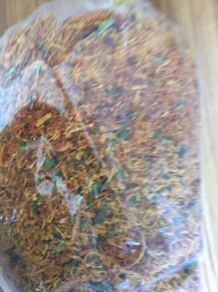 1 kg khô gà vụn có lá chanh