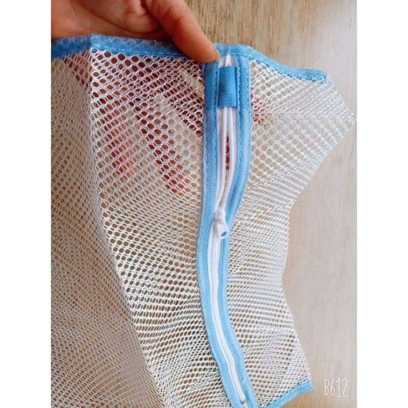 1 CHIẾC TÚI LƯỚI GIẶT QUẦN ÁO SIZE 60×60CM