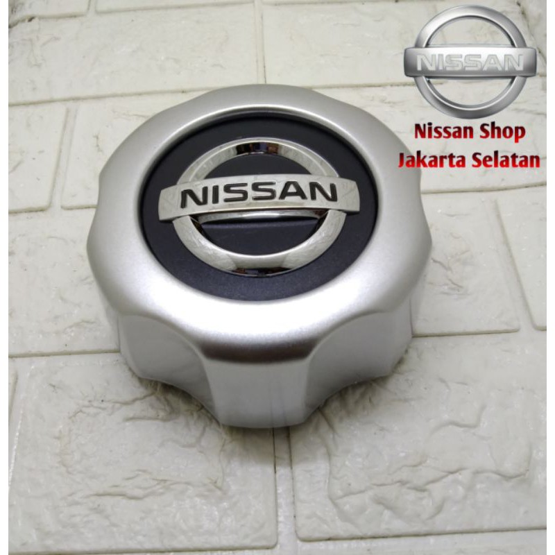 Bánh Xe Đồ Chơi Nissan Terrano