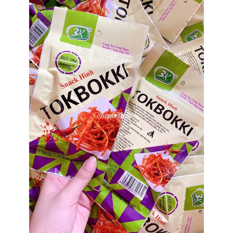 Gói snack cay tokbokki ahihi