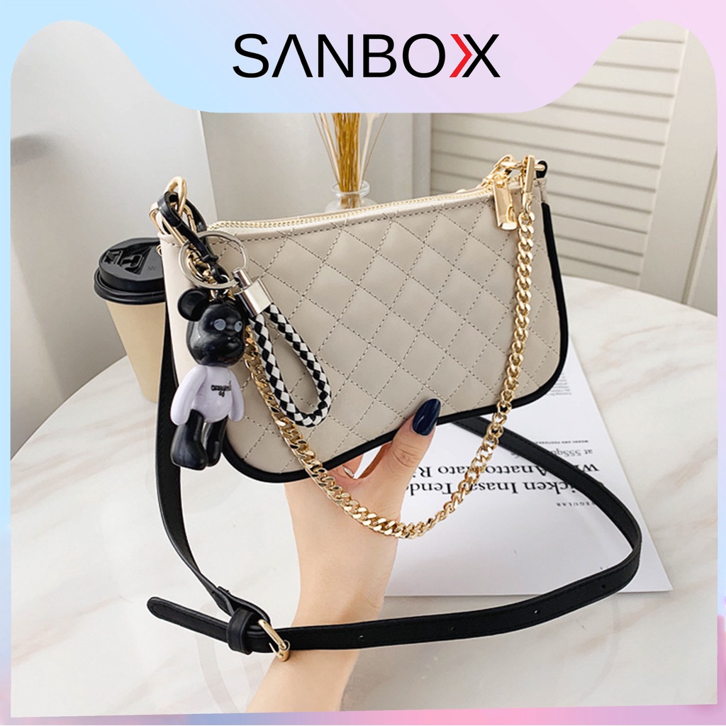 Túi xách nữ giá rẻ đeo chéo kẹp nách Sanbox Shop quảng châu đi chơi quai xách trang trí kèm gấu đẹp