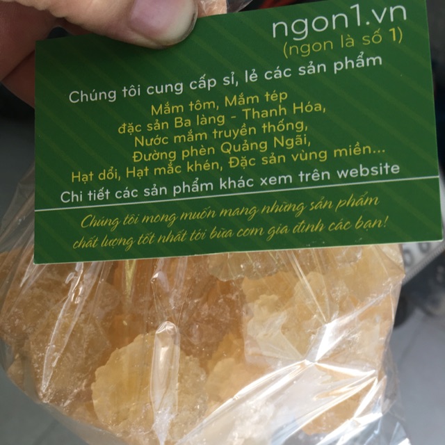 Đường phèn Quảng Ngãi chính hiệu (màu vàng) nấu từ nguyên liệu đường mật mía rất thơm, vị ngọt thanh (gói 1kg)