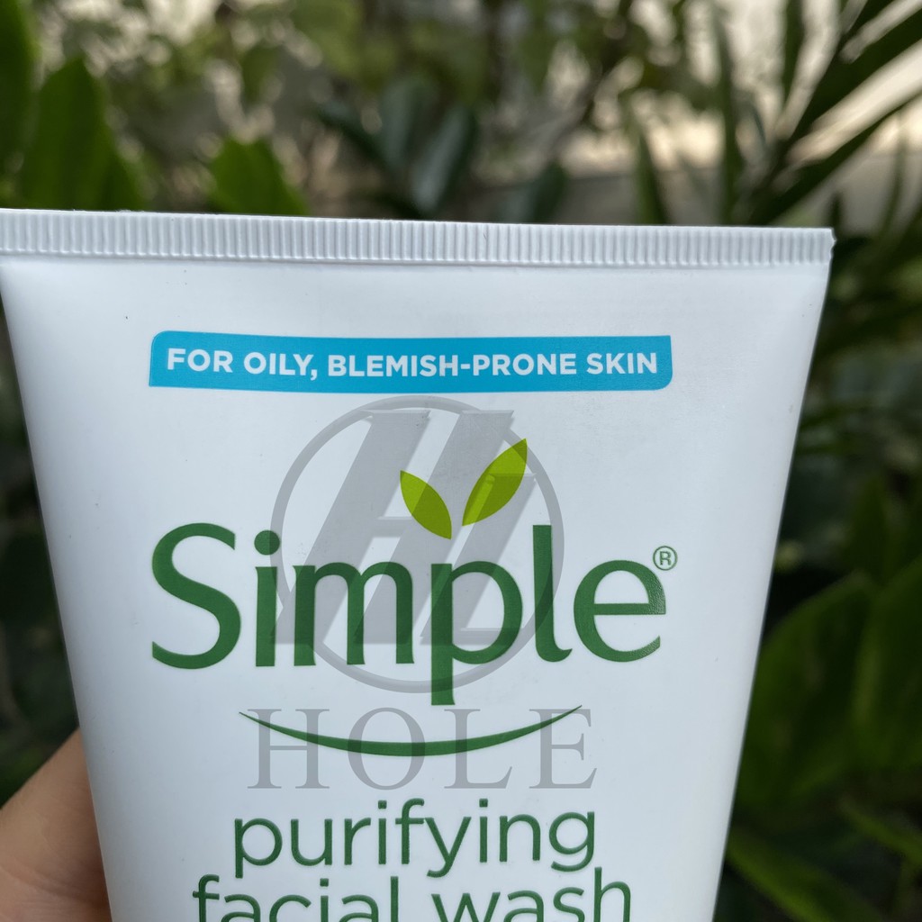 Sữa Rửa Mặt Cho Da Dầu Simple Purifying Facial Wash 150ml