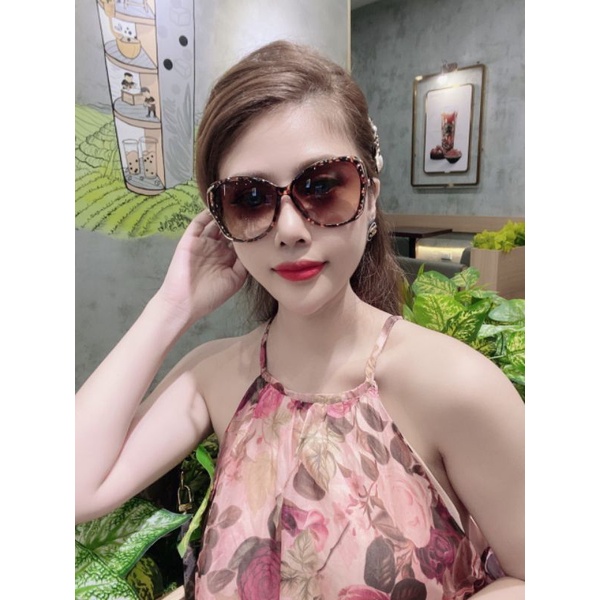 Kính Dorothy penkins mua sale tại các nước chuẩn auth