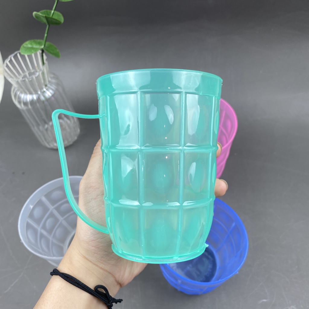 Ly Nhựa Mãng Cầu Có Quai